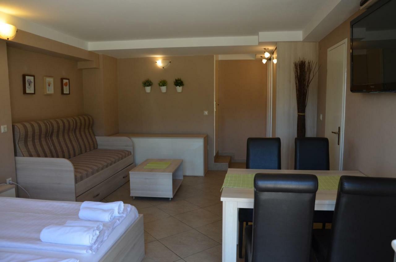 Apartments Mango II Baška Kültér fotó